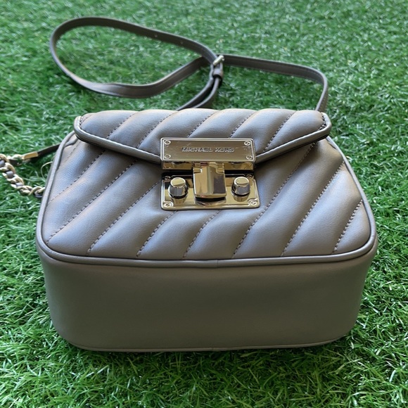 Michael Kors Small Rose Top Handle Leather Satchel - Picture 3 of 16